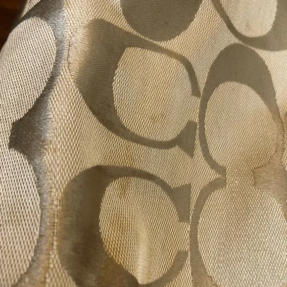 Elegant Tan/Pink Coach Shoulder Bag - Picture 6 of 7